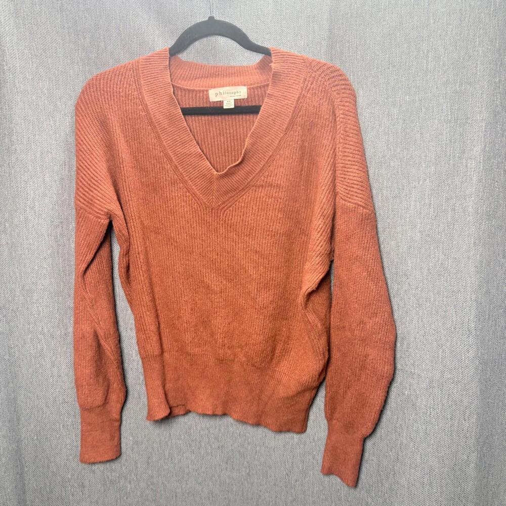 Philosophy Women's Size M V-Neck Rust Ribbed Sweater Preppy Classic Fall